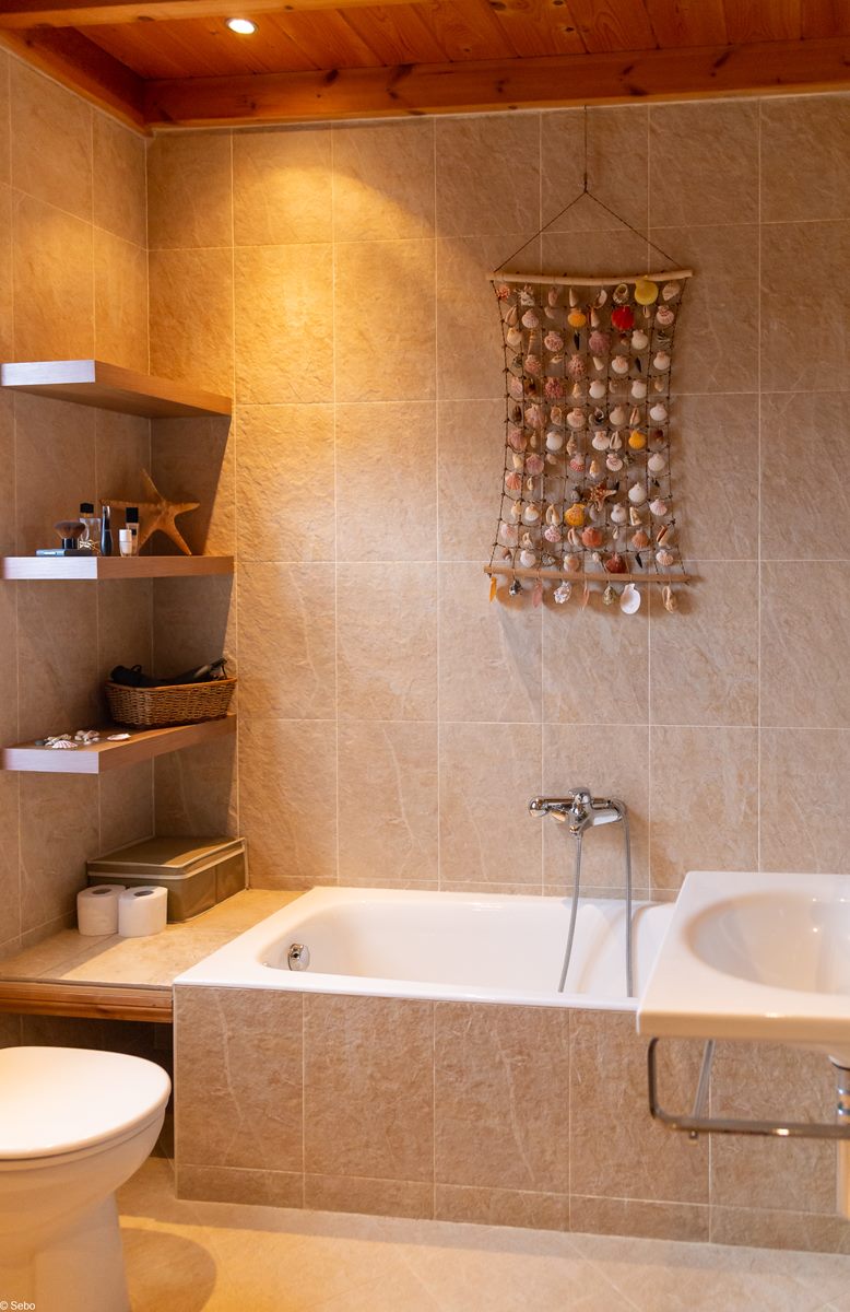  bathroom in summer house for holidays on Corfu